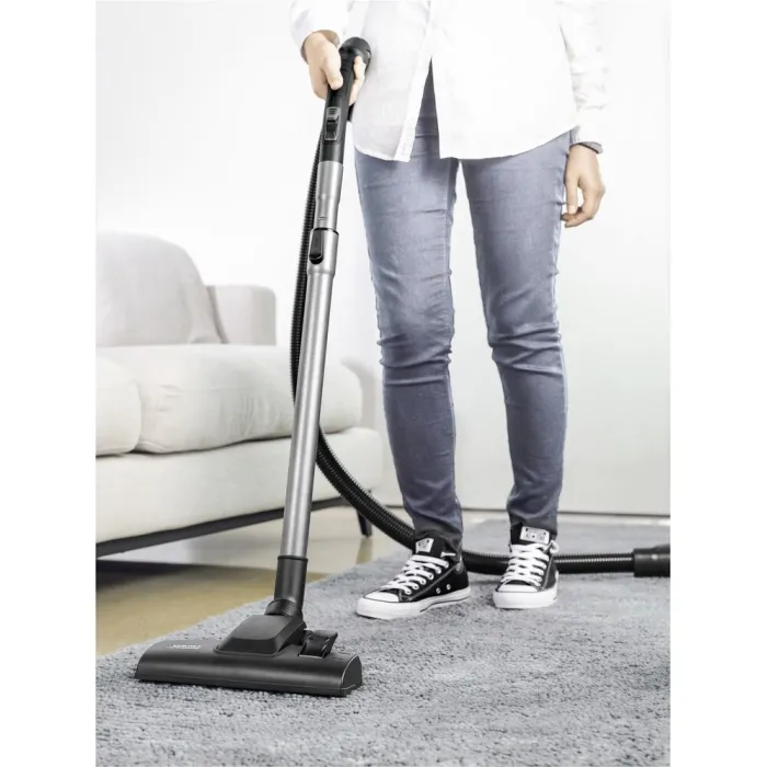 Пилосос Karcher мішковий VC 2.8, 700Вт, 2л, НЕРА, білий 1.198-031.0