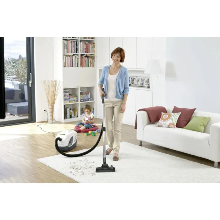 Пилосос Karcher миючий DS 6 Plus, 650Вт, конт пил -0.6л, вода -2 л, НЕРА, білий 1.195-252.0