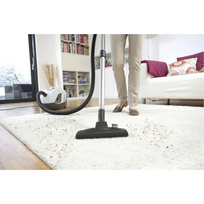 Пилосос Karcher миючий DS 6 Plus, 650Вт, конт пил -0.6л, вода -2 л, НЕРА, білий 1.195-252.0
