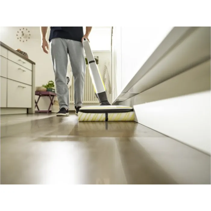 Миючий акумуляторний пилосос Karcher FC 7 Cordless 1.055-701.0