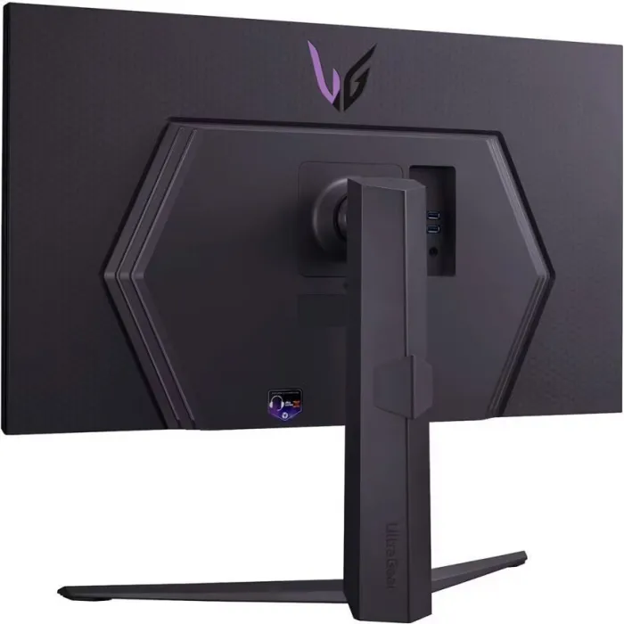 Монітор LG 31.5" 32GR93U-B 2xHDMI, DP, USB, Audio, IPS, 3840x2160, 144Hz, 1ms, DCI-P3 95%, G-SYNC, FreeSync, Pivot, HDR400