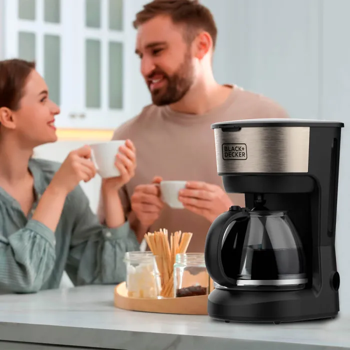 Кавоварка крапельна BLACK+DECKER BXCO600E