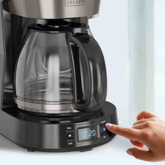 Кавоварка крапельна BLACK+DECKER BXCO1002E