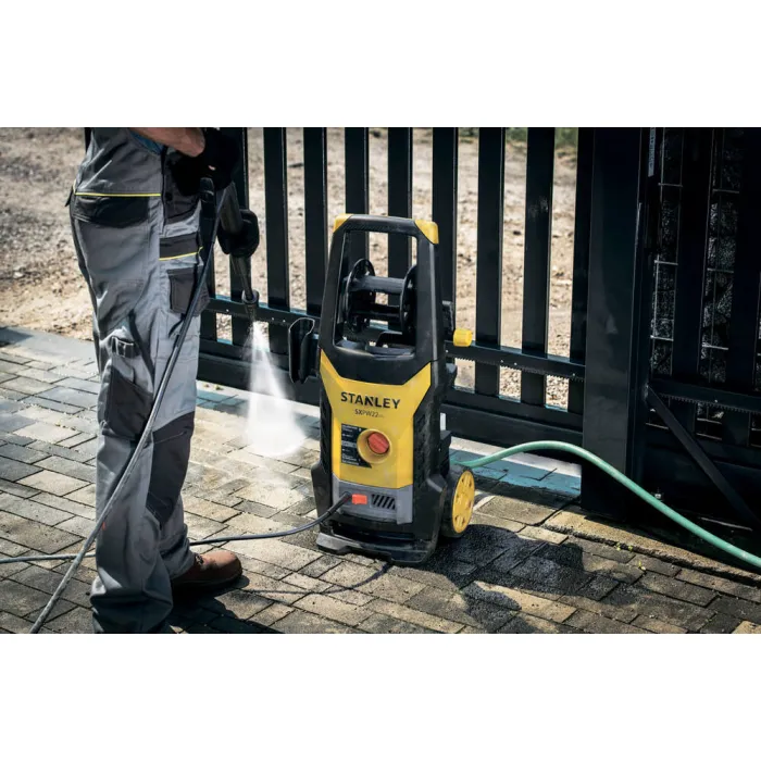 Мийка високого тиску електрична STANLEY SXPW22DSS-E
