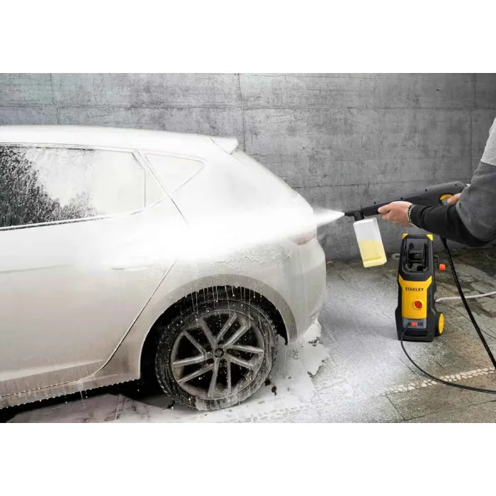 Мийка високого тиску електрична STANLEY SXPW16E